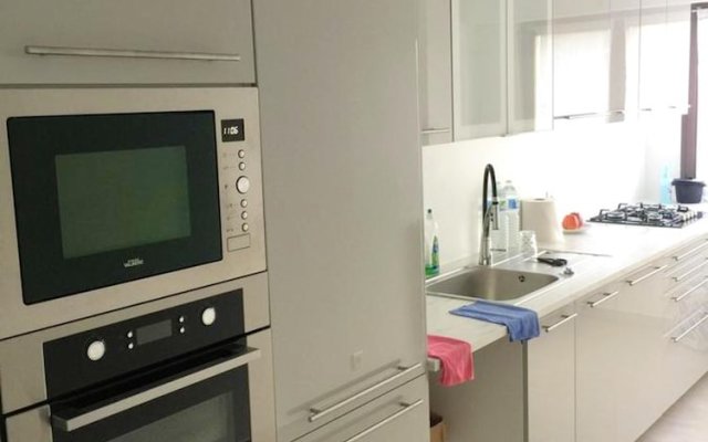 Apartment With 3 Bedrooms In Melun With Furnished Balcony And Wifi