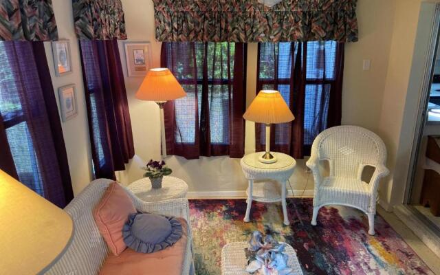 A Touch of Ole' Florida