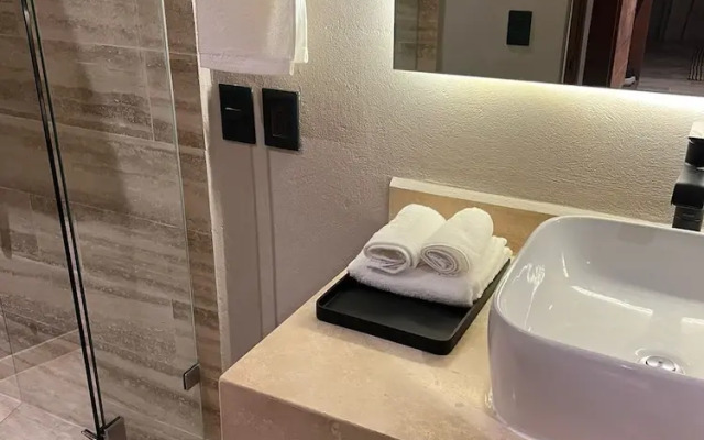 DosSantas Wellness & Jungle by BT Homes