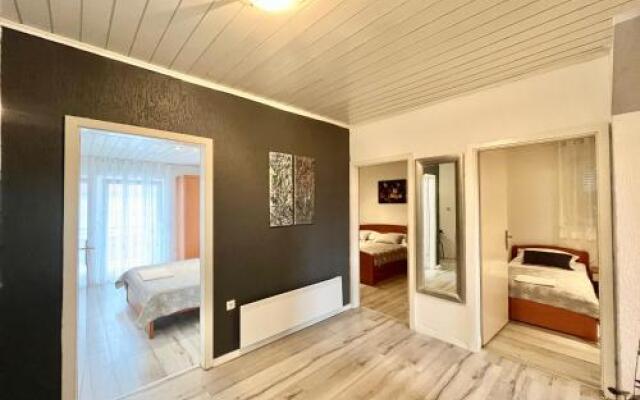 Apartments Rino
