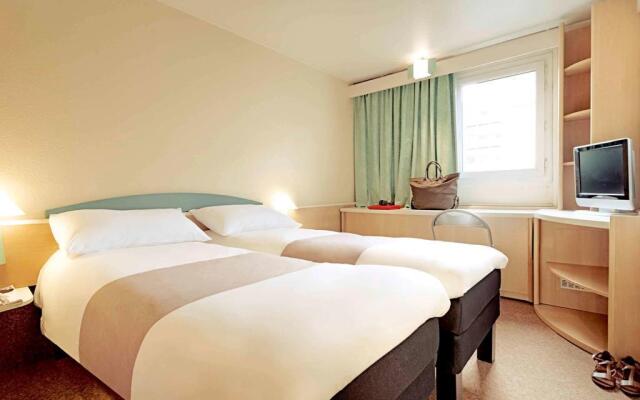 ibis Istres Trigance
