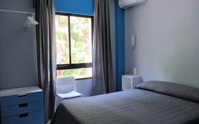 Hostal Tropical