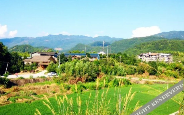 Zhouzhuang Inn
