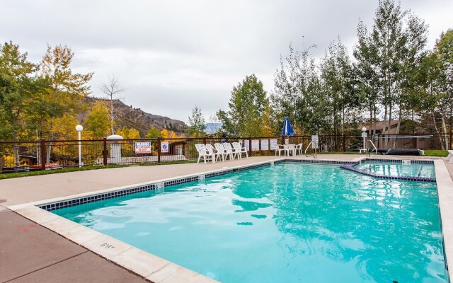 Willows Condos by Snowmass Vacations