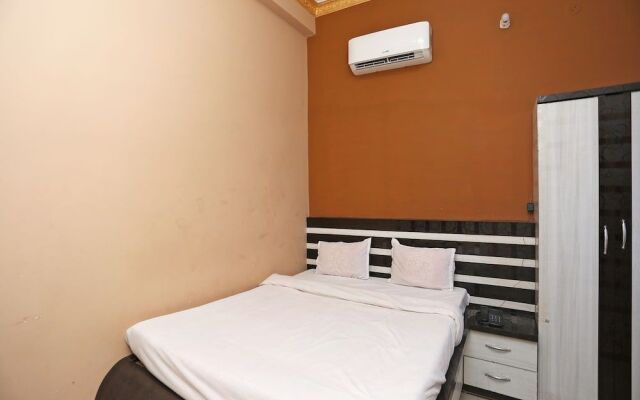 Spot On 45392 Maa Tara Hotel