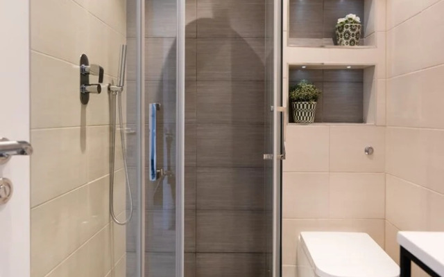 The Hampstead High Flyer