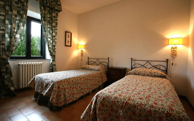 Poggiovalle Tenuta Italiana