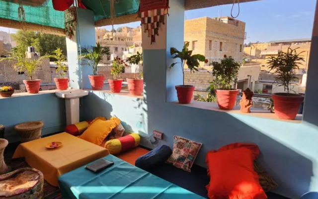 Blue Eye Hostel