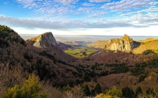Séjour avec piscine chauffée