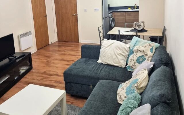 Central 2-bedroom Apartment, Chelmsford, Parking