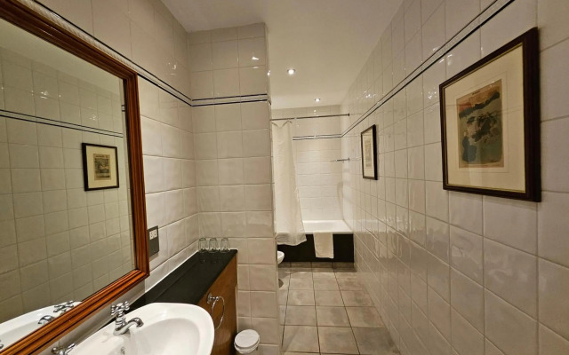 OYO Blaby Westfield Hotel