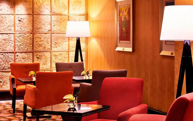 Sheraton Hong Kong Hotel & Towers
