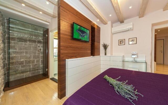 Luxury San Giovanni Apartment 1