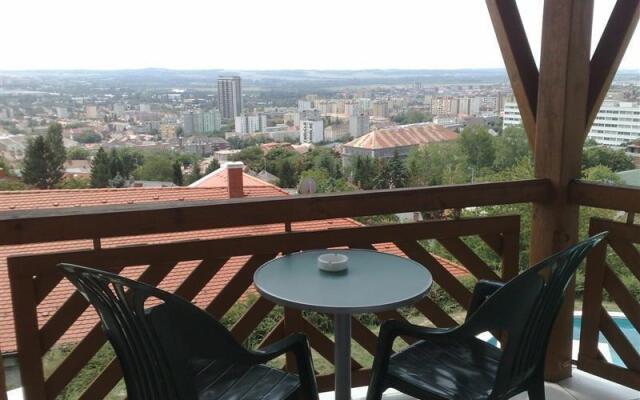 Marci Villa panzió