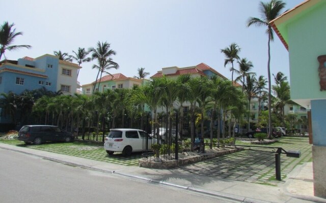 Palm Suites Unit A4