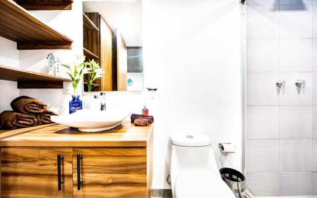 Brand New 1BDRM Private Patio Apartment 5 Stars