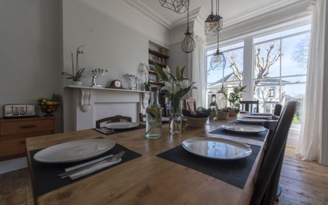 Holbein House B&B
