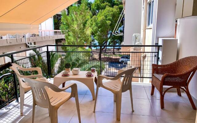 Luxury apartments 50 meters from the sea