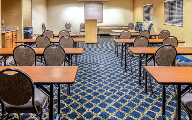 Quality Inn & Suites