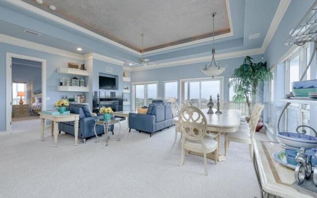 Ocean Vista Heaven