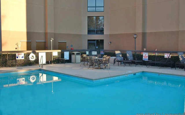 Hampton Inn Raleigh/Cary