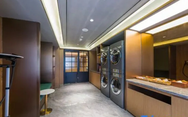 Orange Hotel (Taizhou Jiangyan Station Renmin Middle Road Branch)