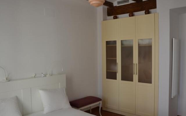 Guest house Corretgeria 27