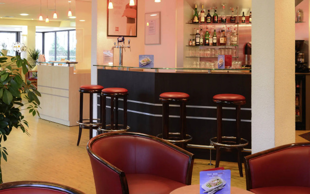 ibis Caen Porte d'Angleterre