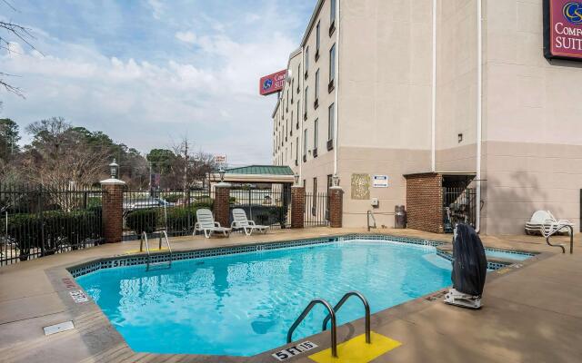 Comfort Suites Columbus State University Area