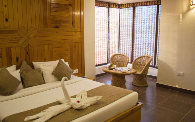 The Roar Resort