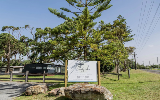 Surfside Cudmirrah Beach