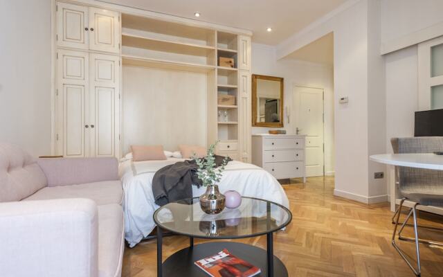 CHIC APARTMENT GRAN VIA I - ElevenHost