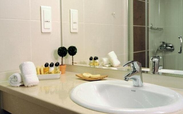 Athena Luxury