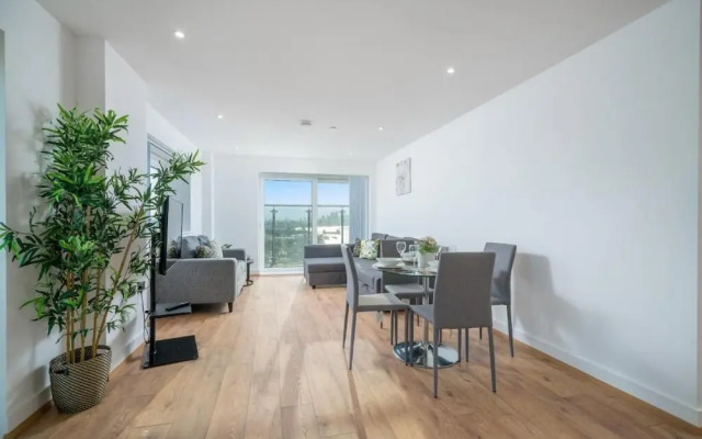 River View Mins to O2 & London Excel