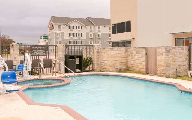 Comfort Suites Austin NW Lakeline