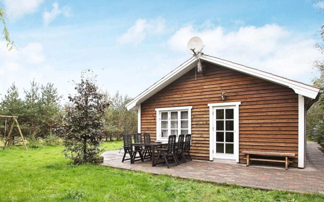 8 Person Holiday Home in Fjerritslev-by Traum