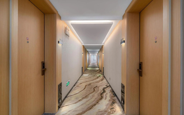 ITowns Hotel Tianyuan Branch
