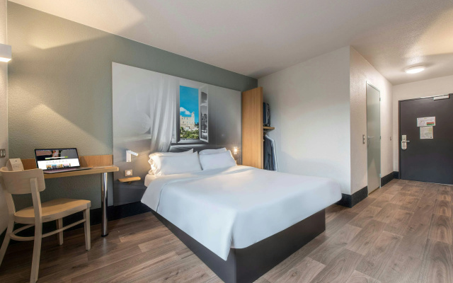 B&B HOTEL Orange