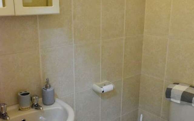 1 Bedroom Disa Park Studio in Vredehoek