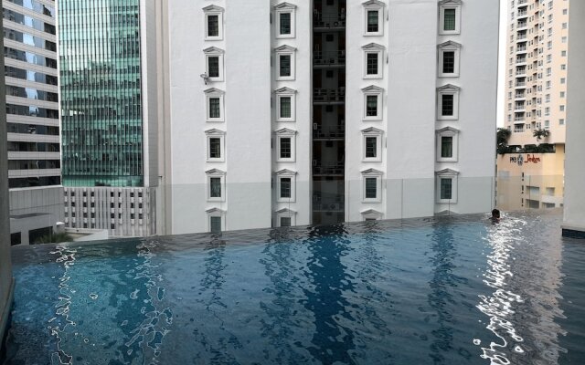 Binjai 8 Premium Soho KLCC - Artez Maison