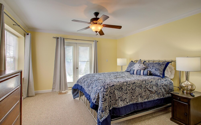 VCI - Klonteska Condominiums #D1