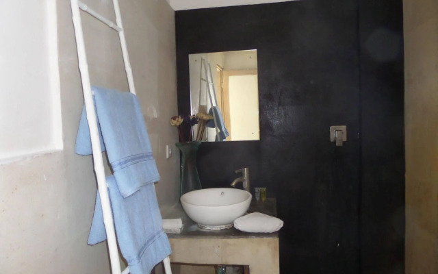 The Island Hotel Bali - Hostel