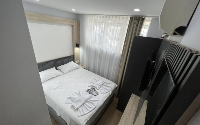 Hotel Arinna
