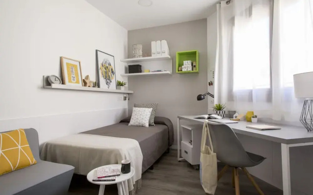 Хостел Residencia Universitaria Barcelona Diagonal - Campus Accommodation