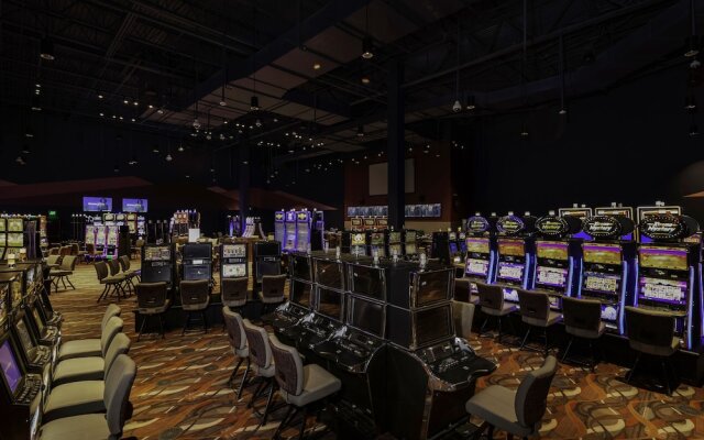 Cahuilla Casino Hotel