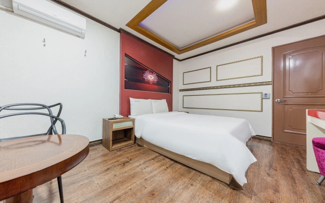 Hotel BNB