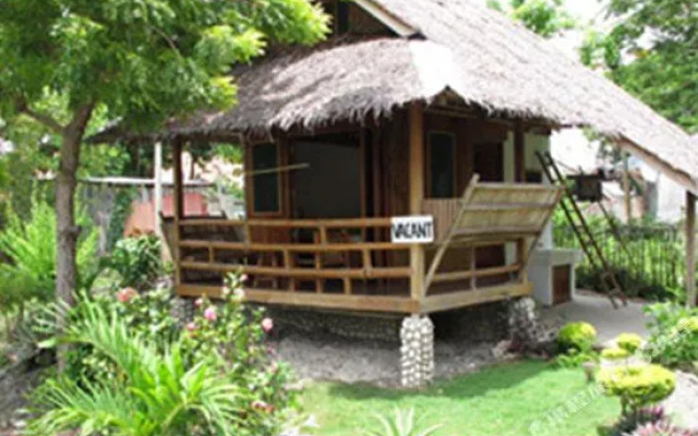 Mayas Native Garden Resort