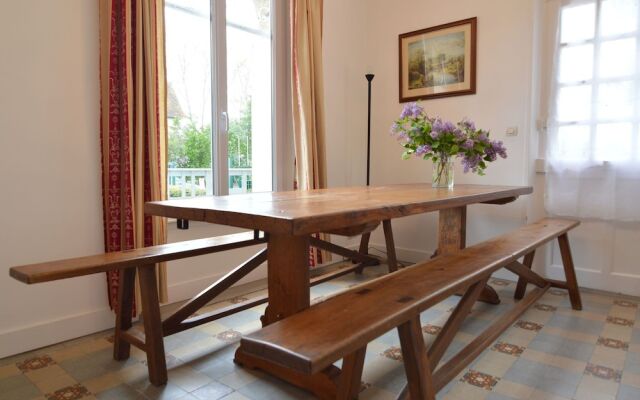 Lovely Child-friendly Villa in Bayeux