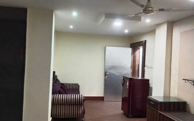 The Royal Suites