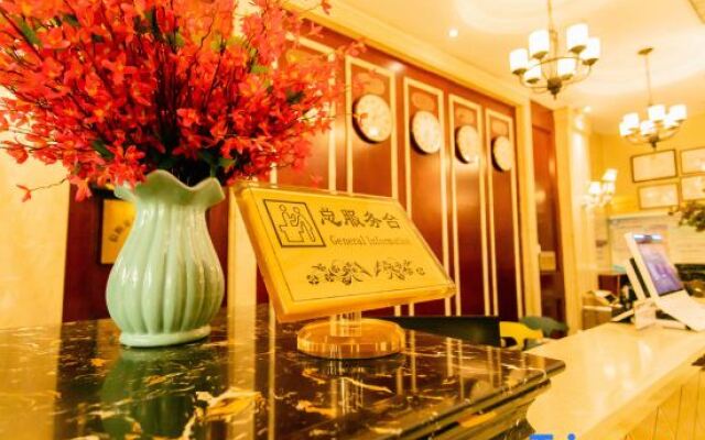 Xinyang JinGuan Express Hotel